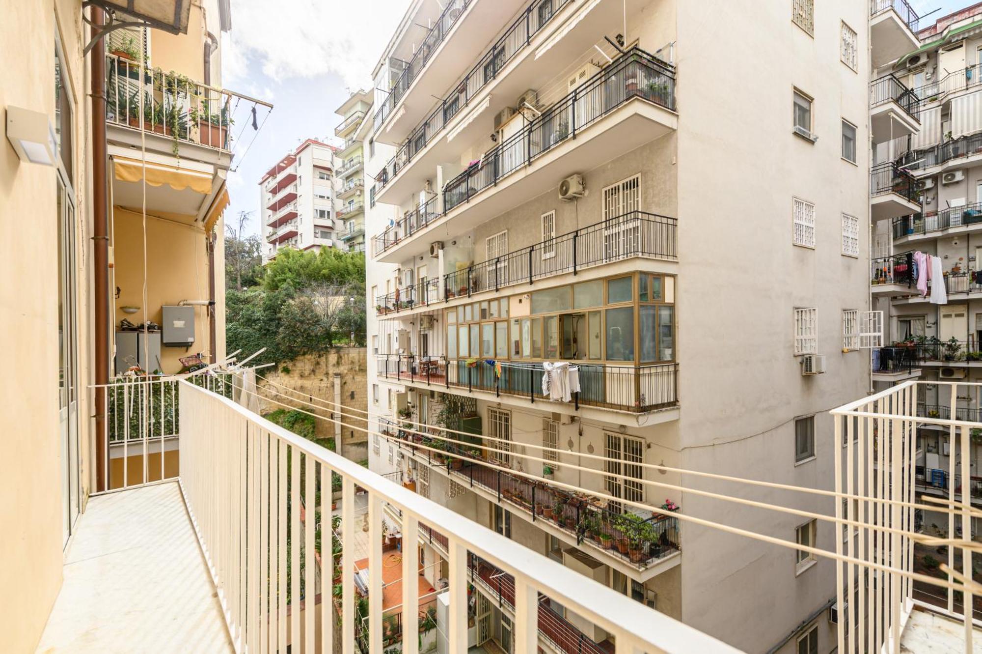 Guest House 121 Charming Apartment Napoli Eksteriør bilde